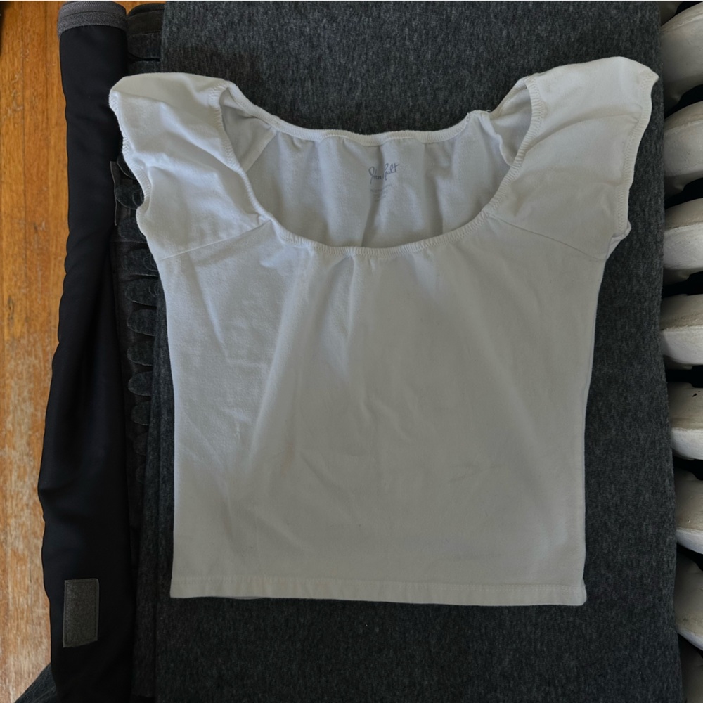 White brandy top